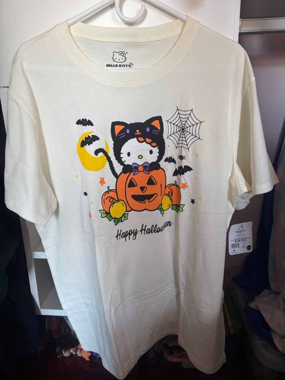 Hello Kitty Cream Halloween Pumpkin Cat Graphic Tee